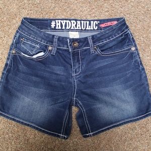 Hydraulic Lola Curvy Jean Shorts